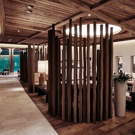 Hotel The Alpina Gstaad