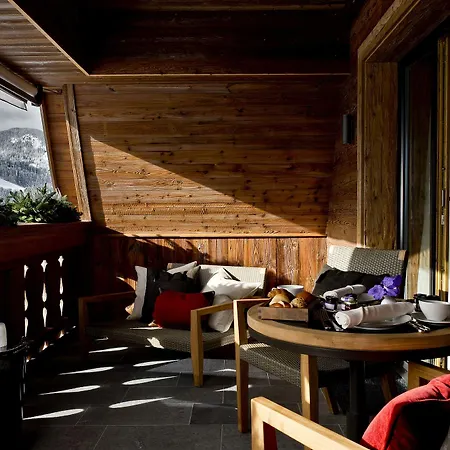 Hotel The Alpina 5*